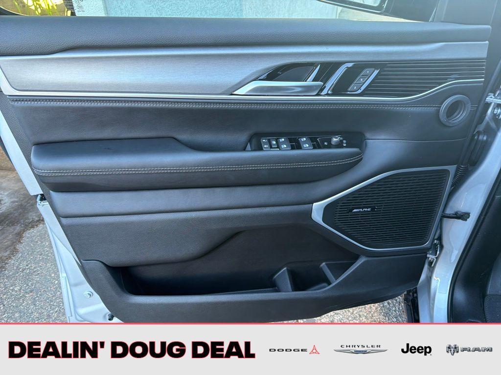 new 2026 Jeep Grand Wagoneer car, priced at $68,987