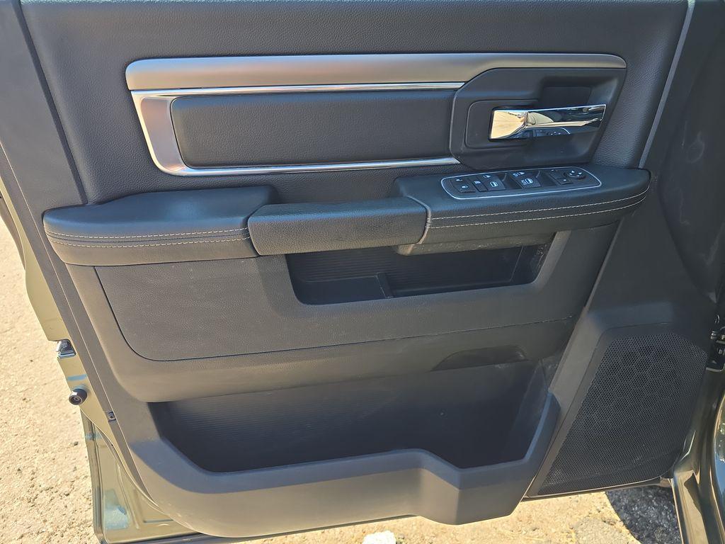used 2021 Ram 1500 Classic car, priced at $35,094