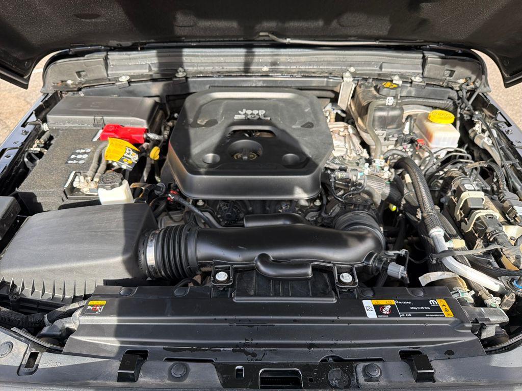 used 2021 Jeep Wrangler Unlimited car, priced at $36,995