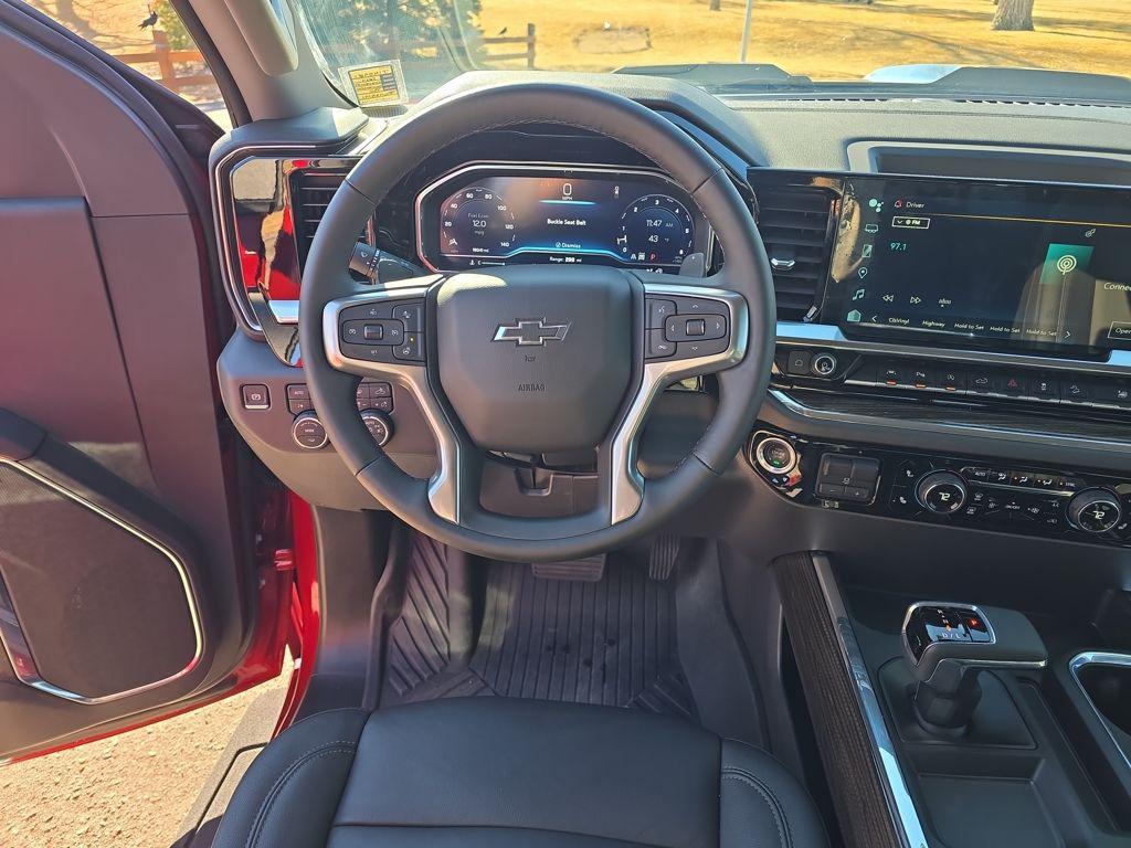 used 2024 Chevrolet Silverado 1500 car, priced at $52,995