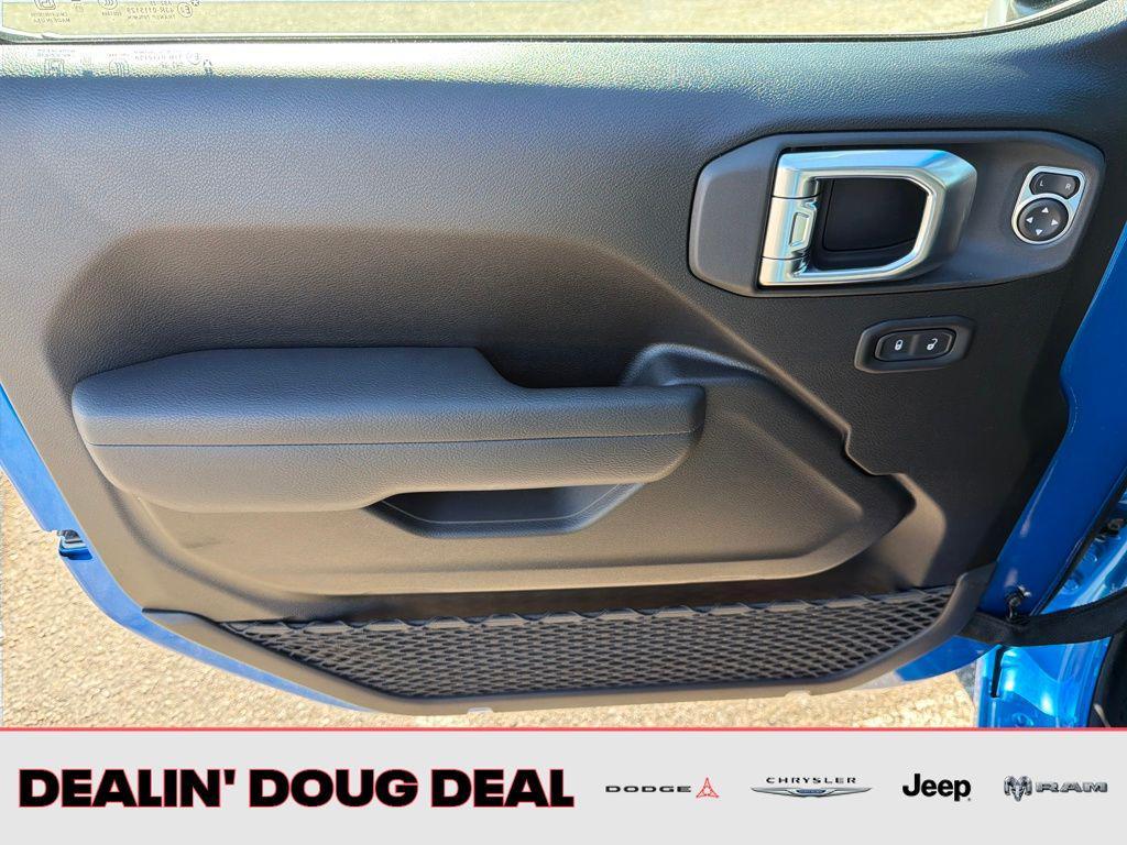 new 2026 Jeep Wrangler car, priced at $45,706