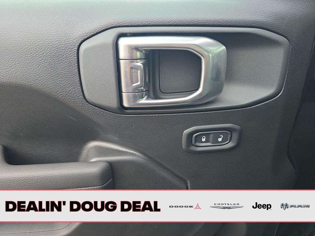 new 2026 Jeep Wrangler car, priced at $45,124