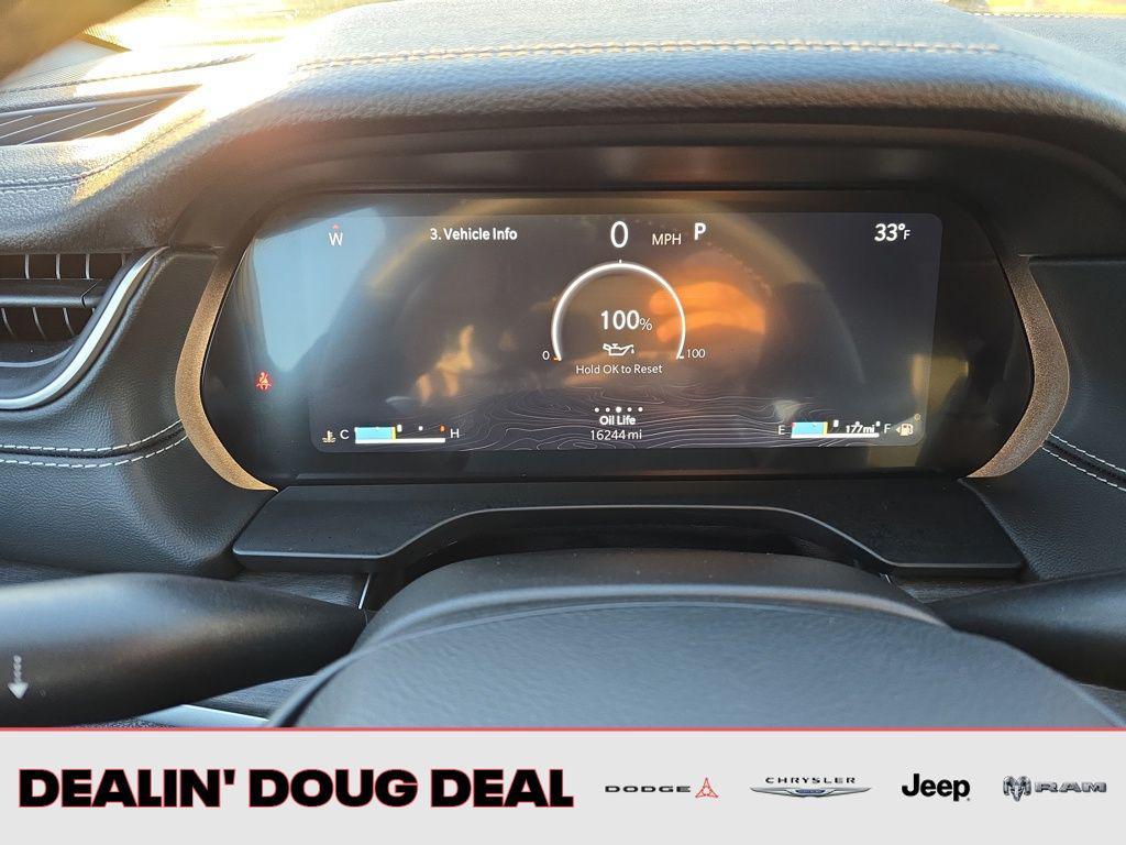 used 2025 Jeep Grand Cherokee car, priced at $38,495