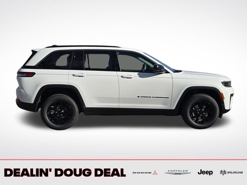 new 2026 Jeep Grand Cherokee car, priced at $46,088