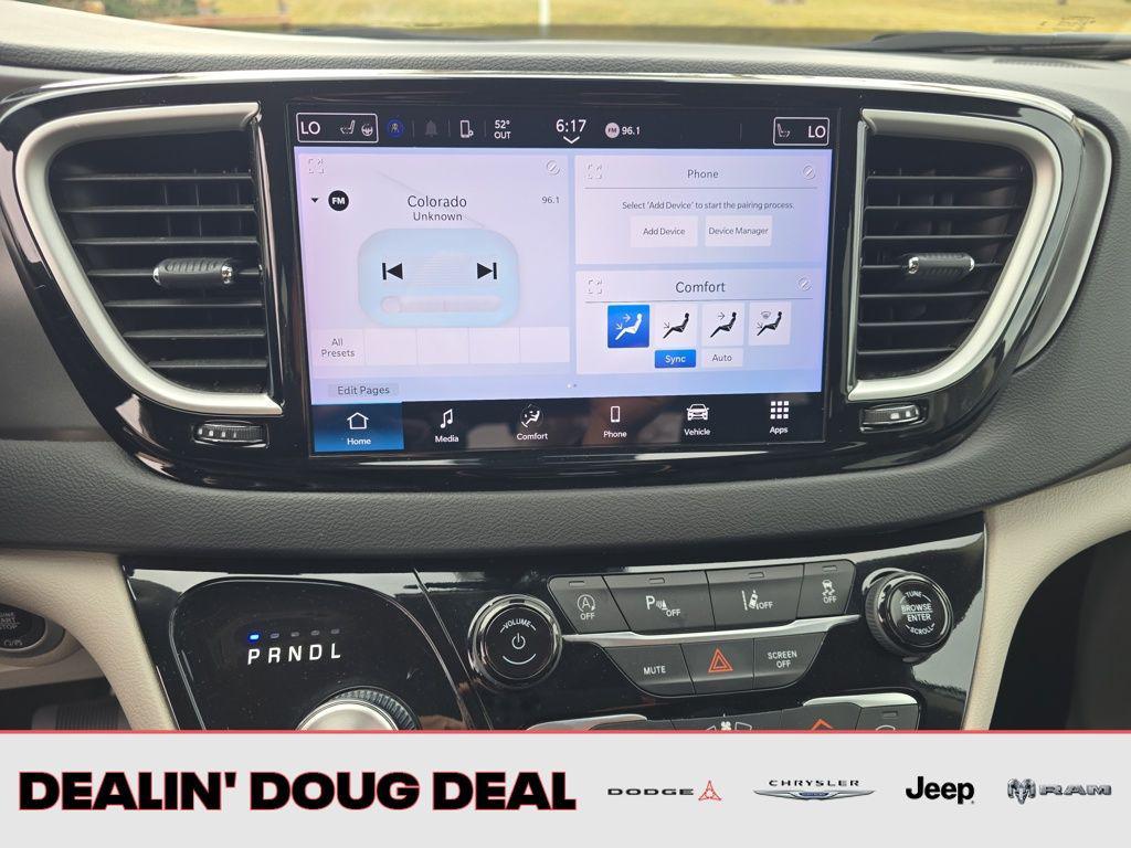 used 2024 Chrysler Pacifica car, priced at $28,595