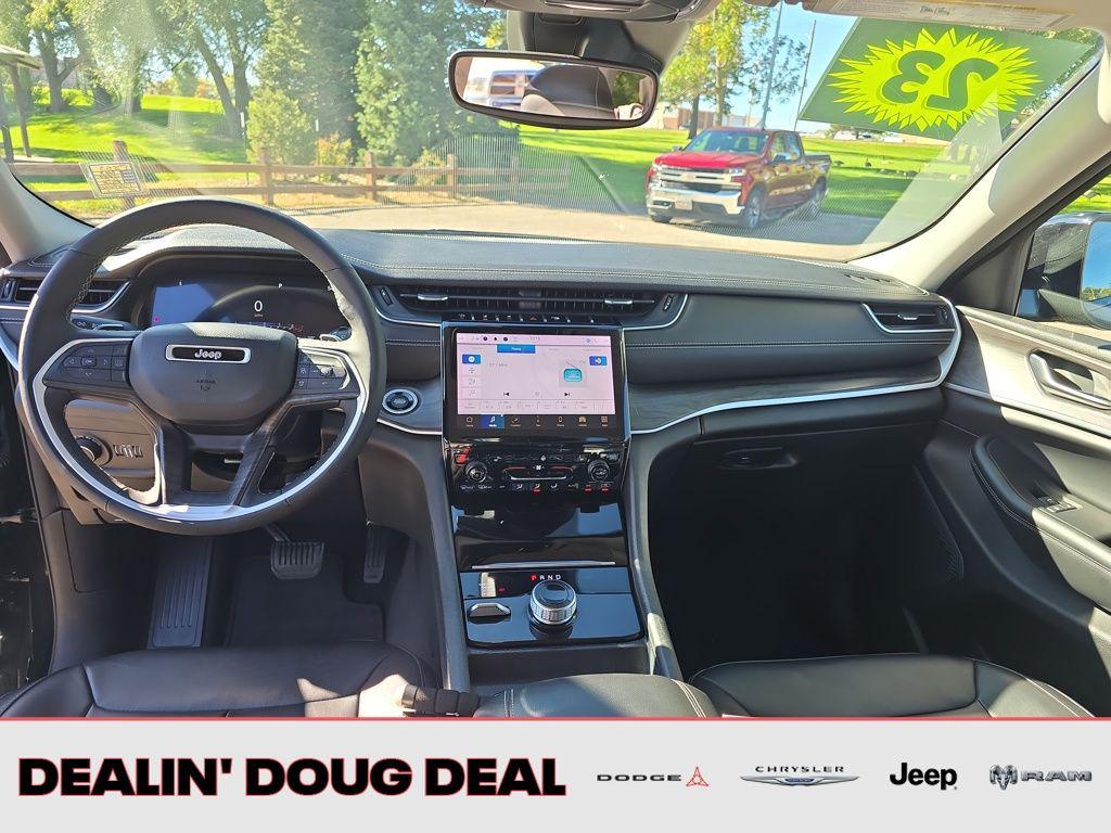 used 2023 Jeep Grand Cherokee car, priced at $28,995