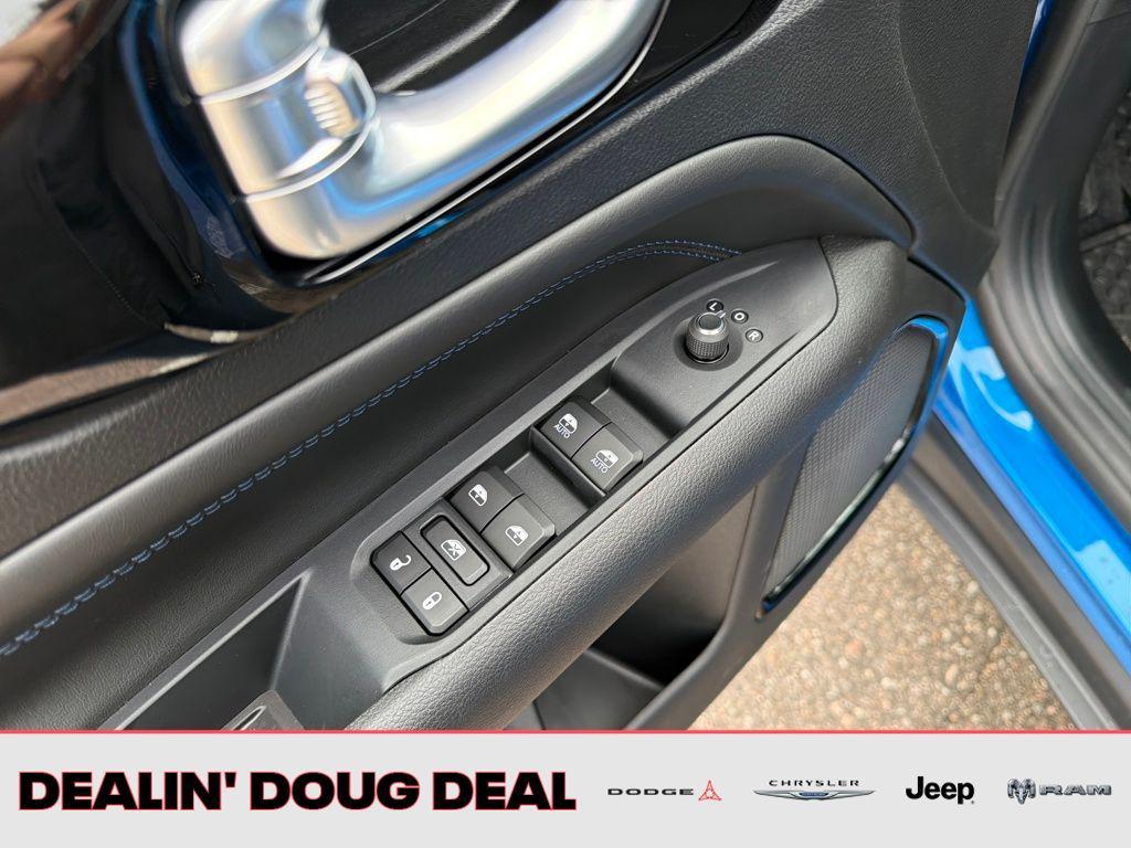 new 2026 Jeep Compass car, priced at $31,205