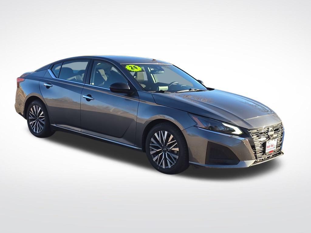 used 2024 Nissan Altima car, priced at $21,095