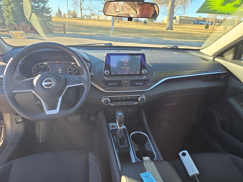 used 2024 Nissan Altima car, priced at $21,095