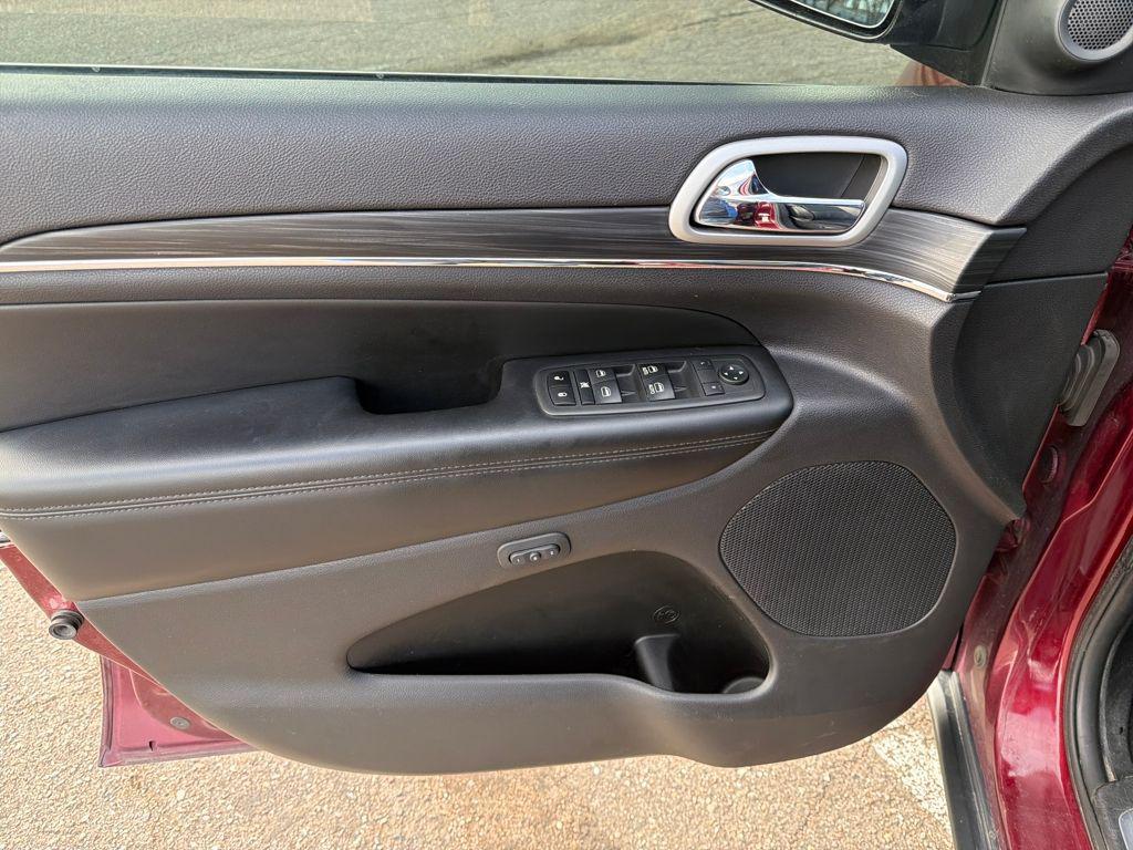 used 2019 Jeep Grand Cherokee car, priced at $19,995