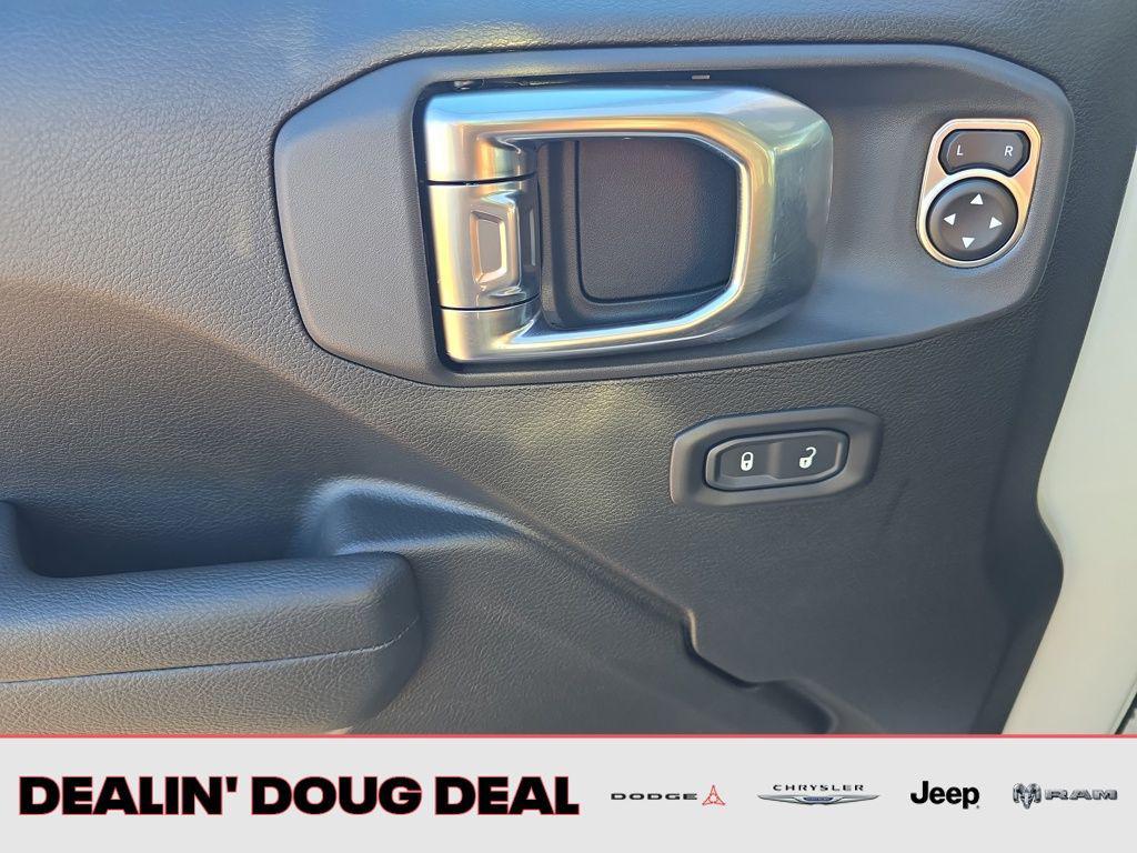 new 2026 Jeep Gladiator car, priced at $44,334