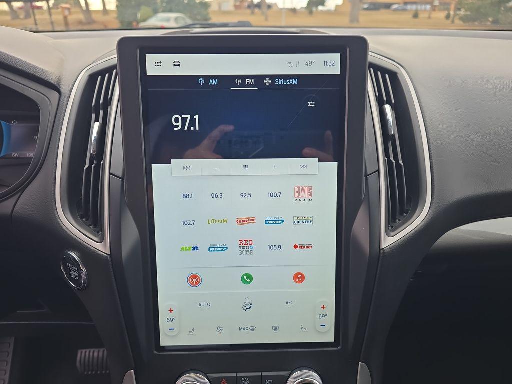 used 2024 Ford Edge car, priced at $23,495