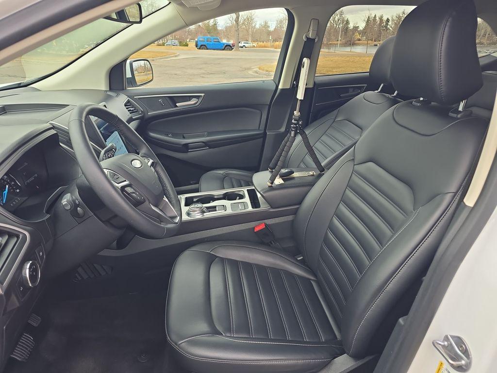 used 2024 Ford Edge car, priced at $23,495