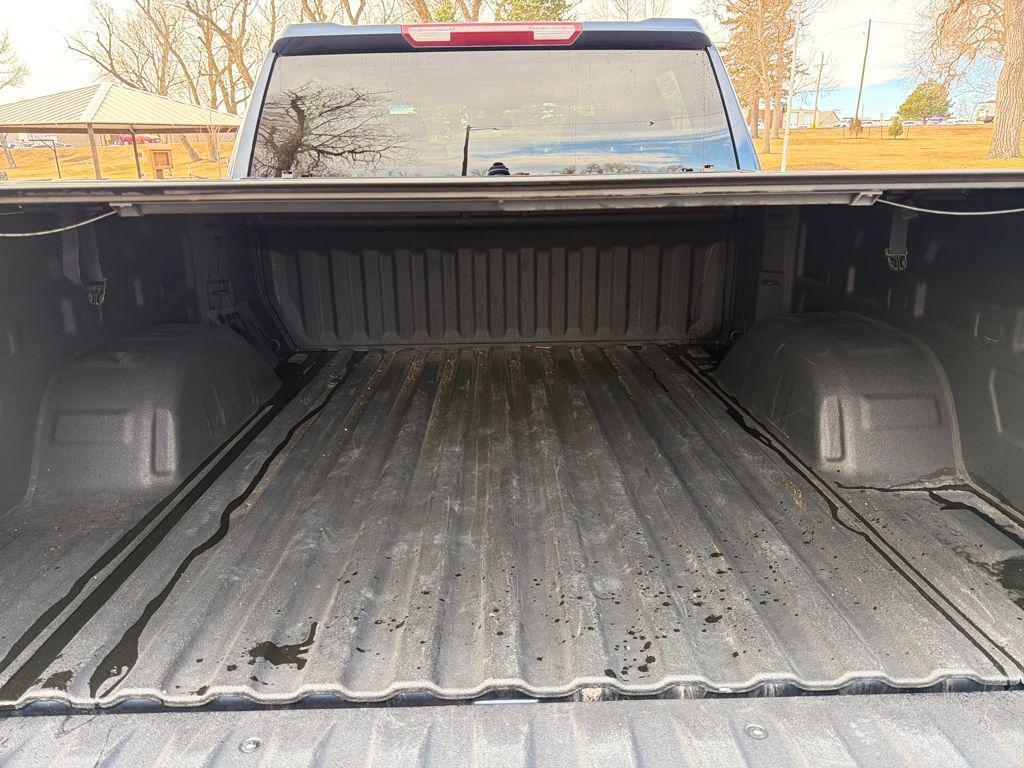 used 2022 Chevrolet Silverado 1500 car, priced at $37,995