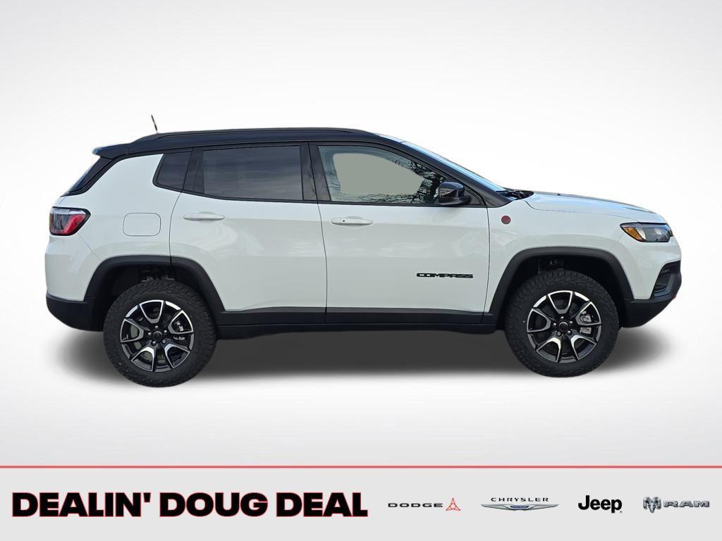 new 2026 Jeep Compass car, priced at $33,590