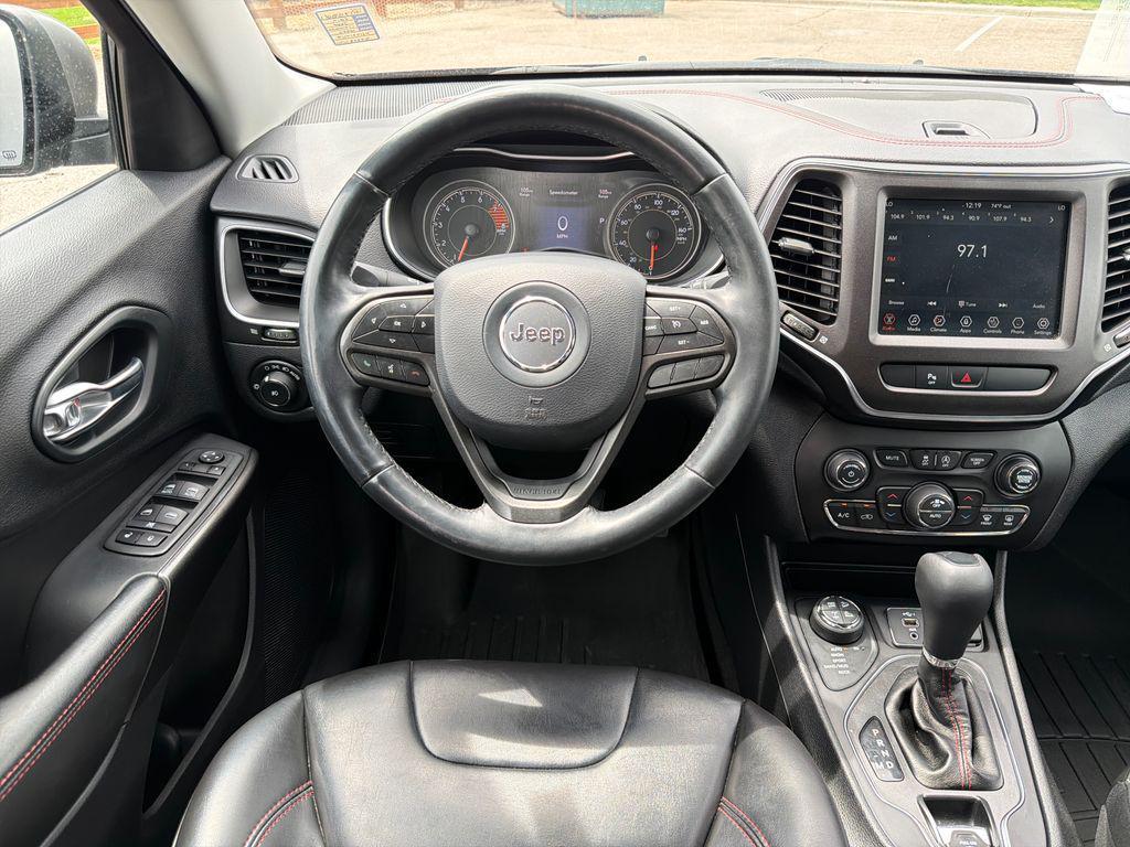 used 2019 Jeep Cherokee car, priced at $22,594