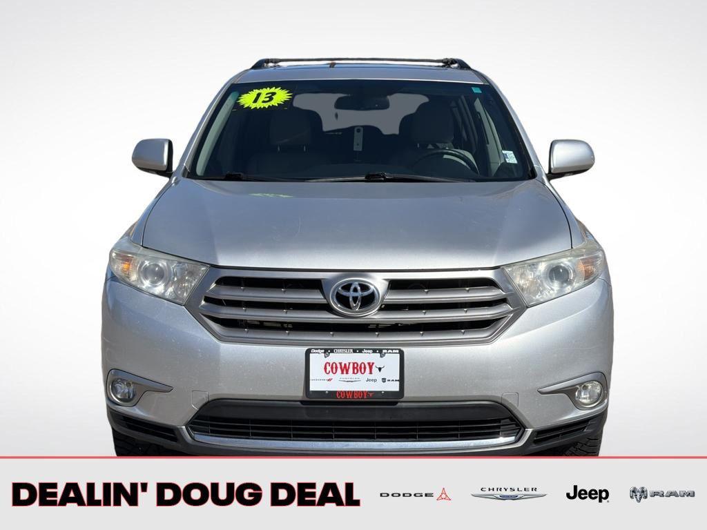 used 2013 Toyota Highlander car, priced at $17,295