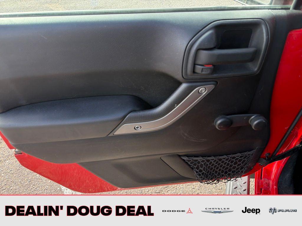 used 2013 Jeep Wrangler Unlimited car, priced at $16,995