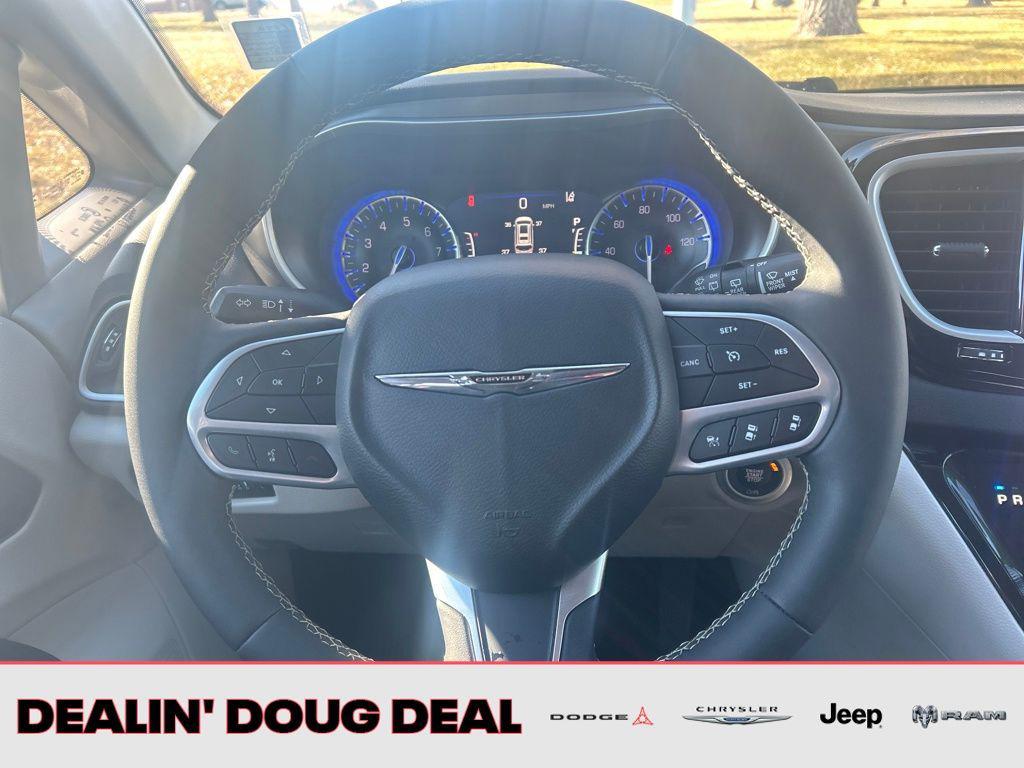 used 2024 Chrysler Pacifica car, priced at $28,495
