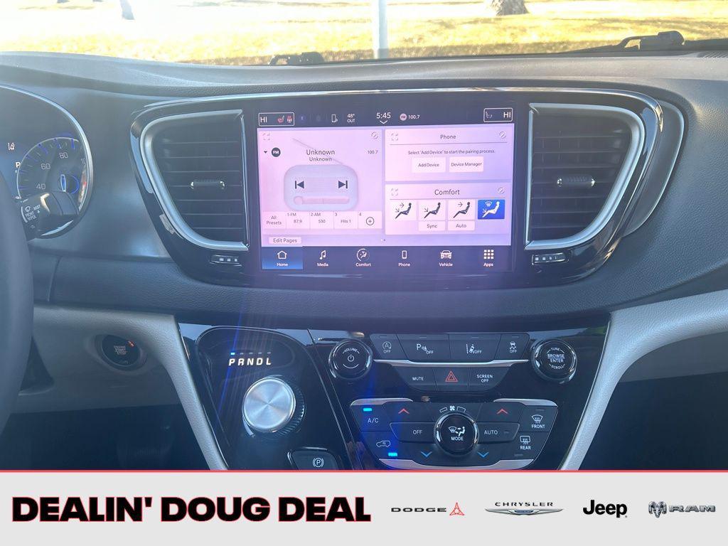 used 2024 Chrysler Pacifica car, priced at $28,495