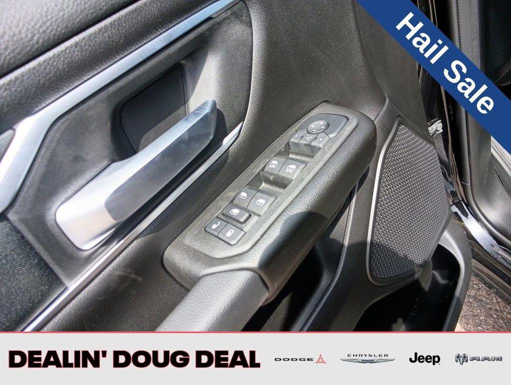 new 2025 Ram 1500 car, priced at $44,984