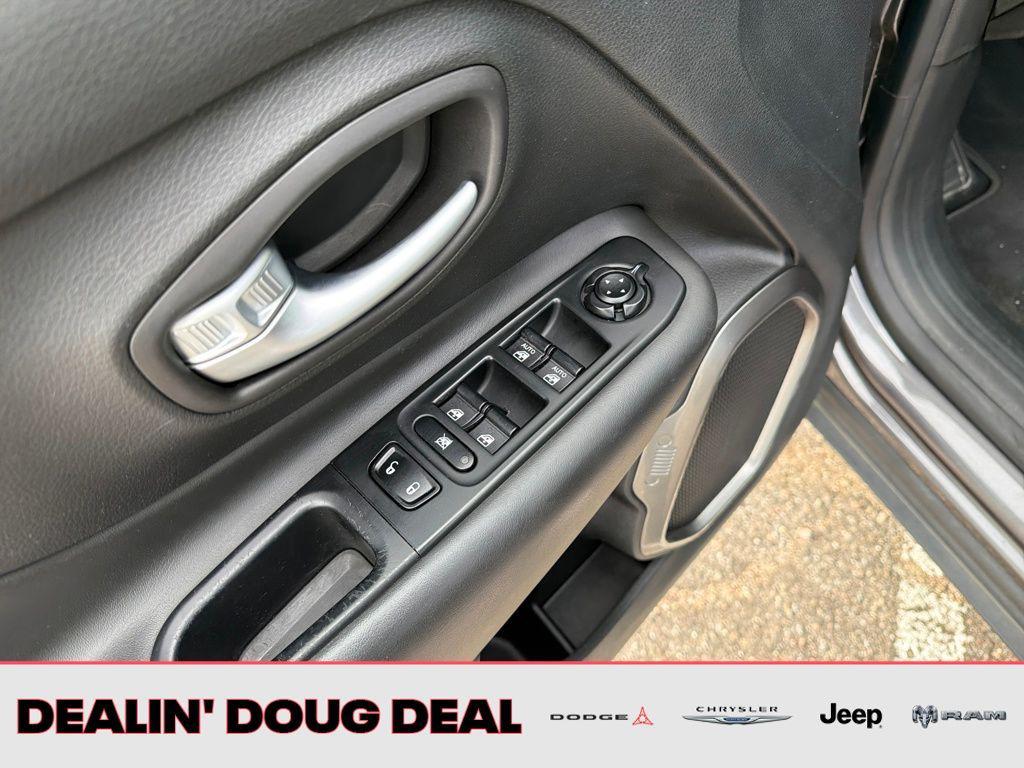 used 2020 Jeep Renegade car, priced at $14,695