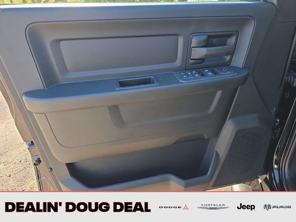 new 2025 Ram 3500 car, priced at $60,106