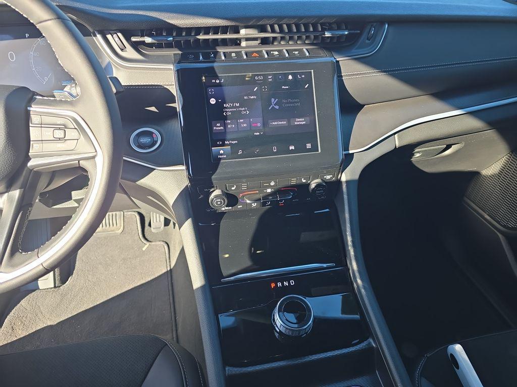 used 2025 Jeep Grand Cherokee L car, priced at $41,895