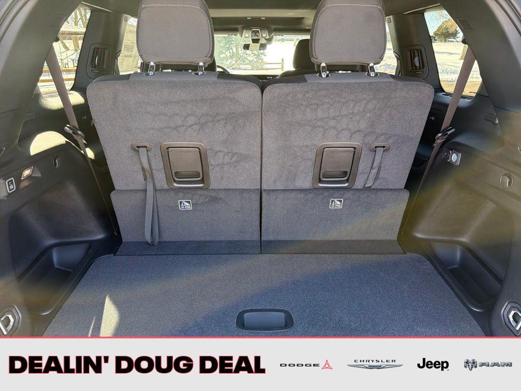 new 2026 Jeep Grand Cherokee L car, priced at $46,494