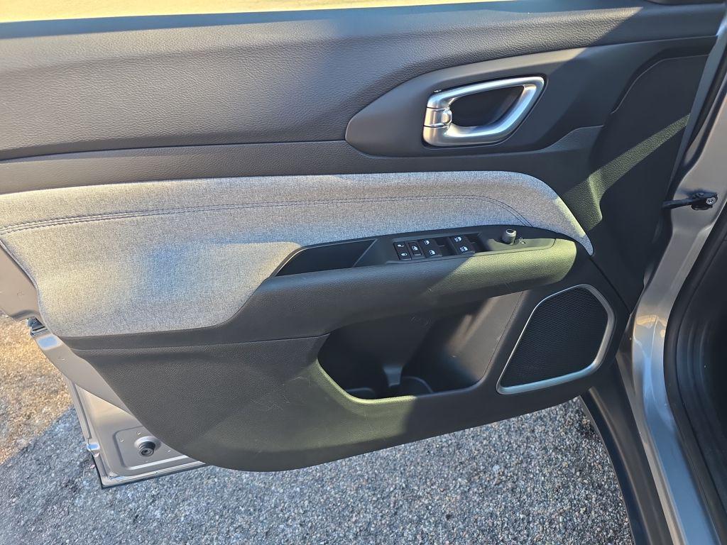 used 2024 Jeep Compass car, priced at $21,895