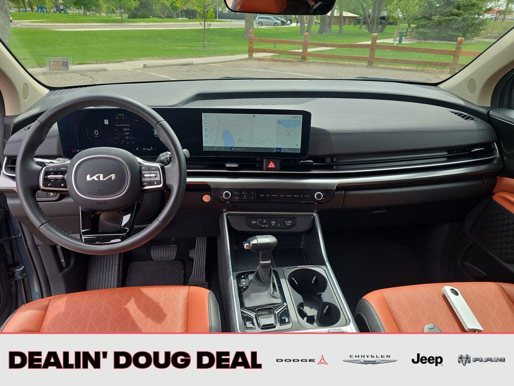 used 2025 Kia Carnival car, priced at $44,694