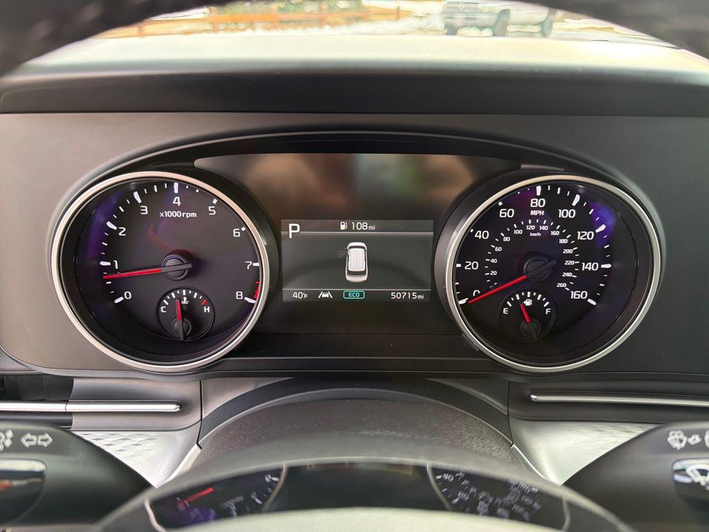 used 2024 Kia Carnival car, priced at $31,495