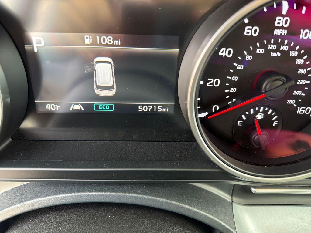 used 2024 Kia Carnival car, priced at $31,495