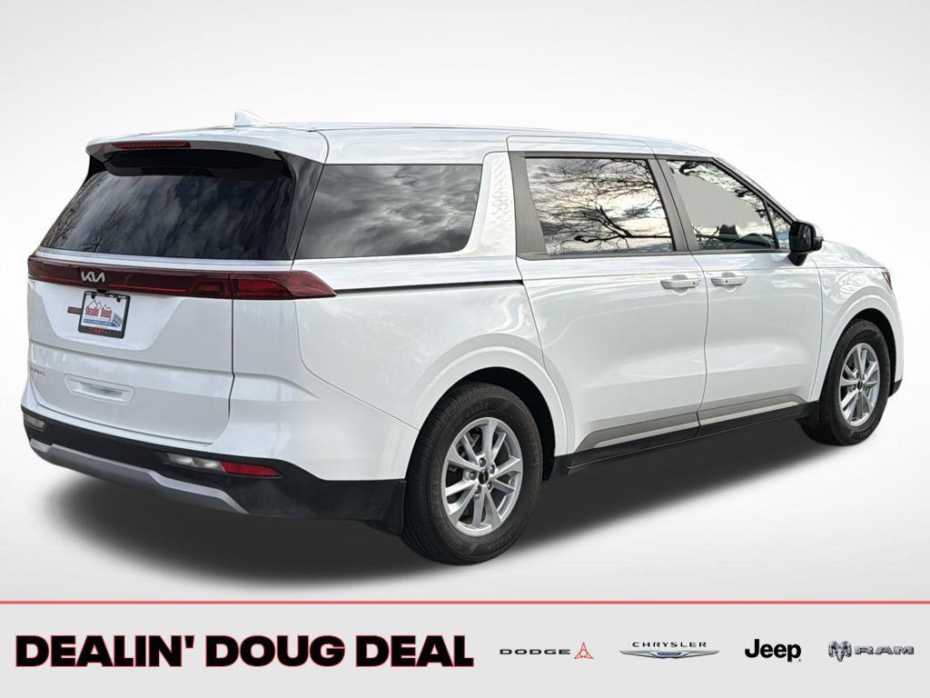 used 2024 Kia Carnival car, priced at $28,995
