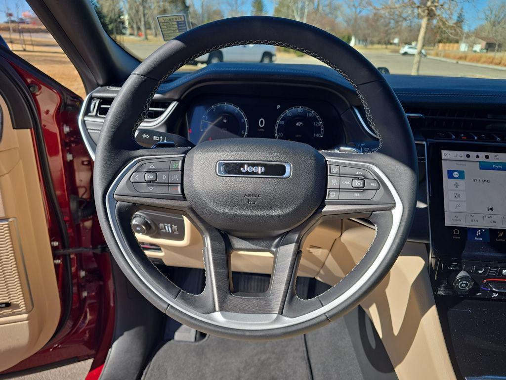 used 2024 Jeep Grand Cherokee L car, priced at $39,995