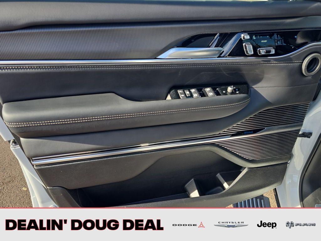 new 2026 Jeep Grand Wagoneer L car, priced at $96,164