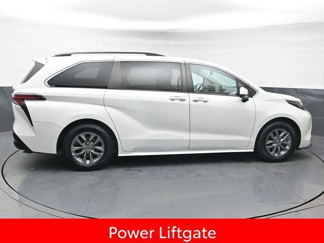 used 2022 Toyota Sienna car, priced at $29,998