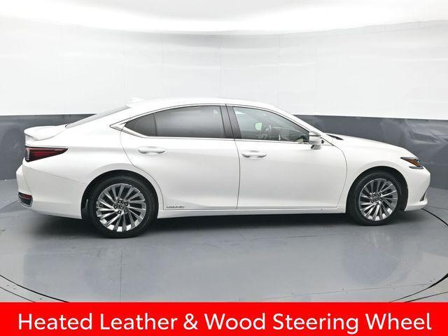 used 2021 Lexus ES 300h car, priced at $31,996