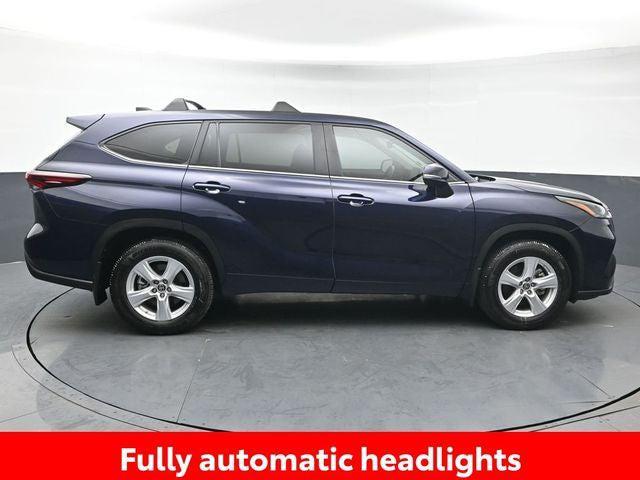 used 2024 Toyota Highlander car, priced at $38,997