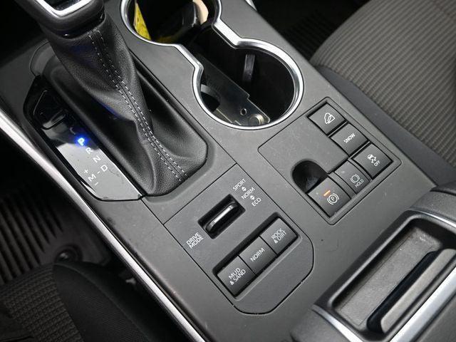 used 2024 Toyota Highlander car, priced at $38,997