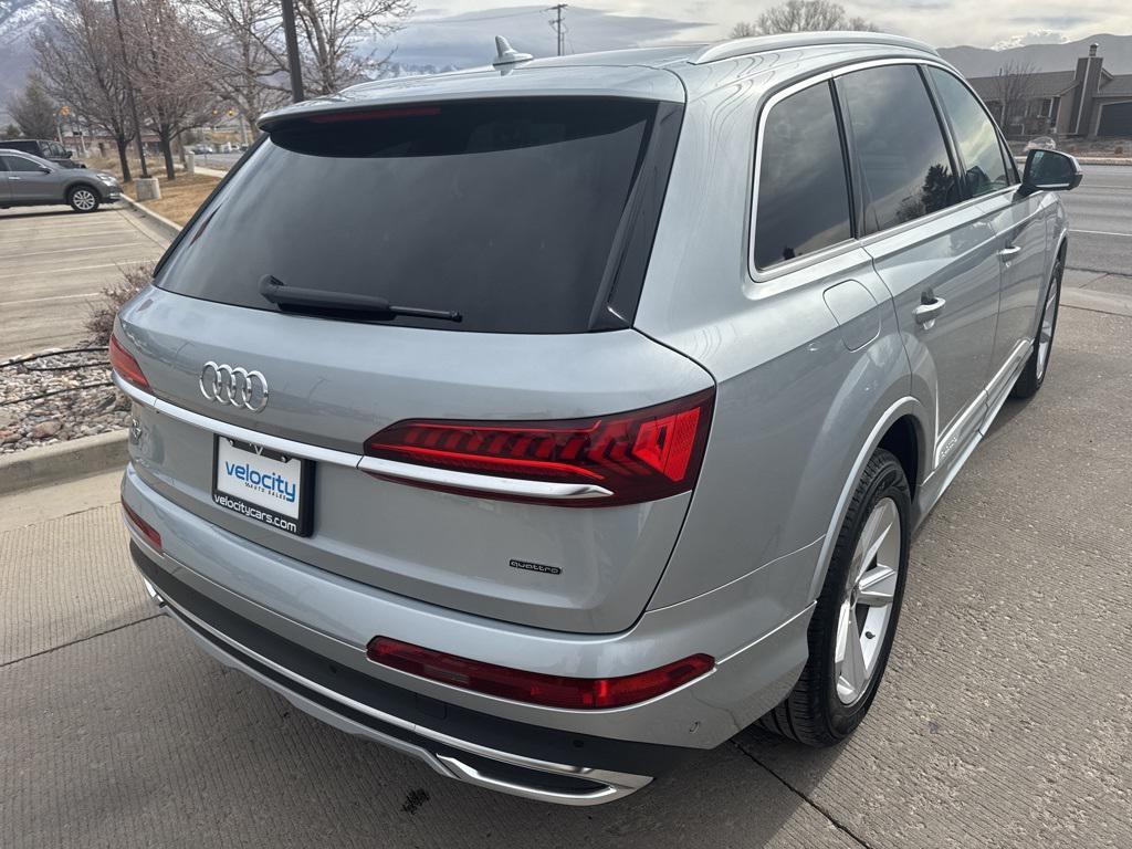 used 2024 Audi Q7 car, priced at $41,995