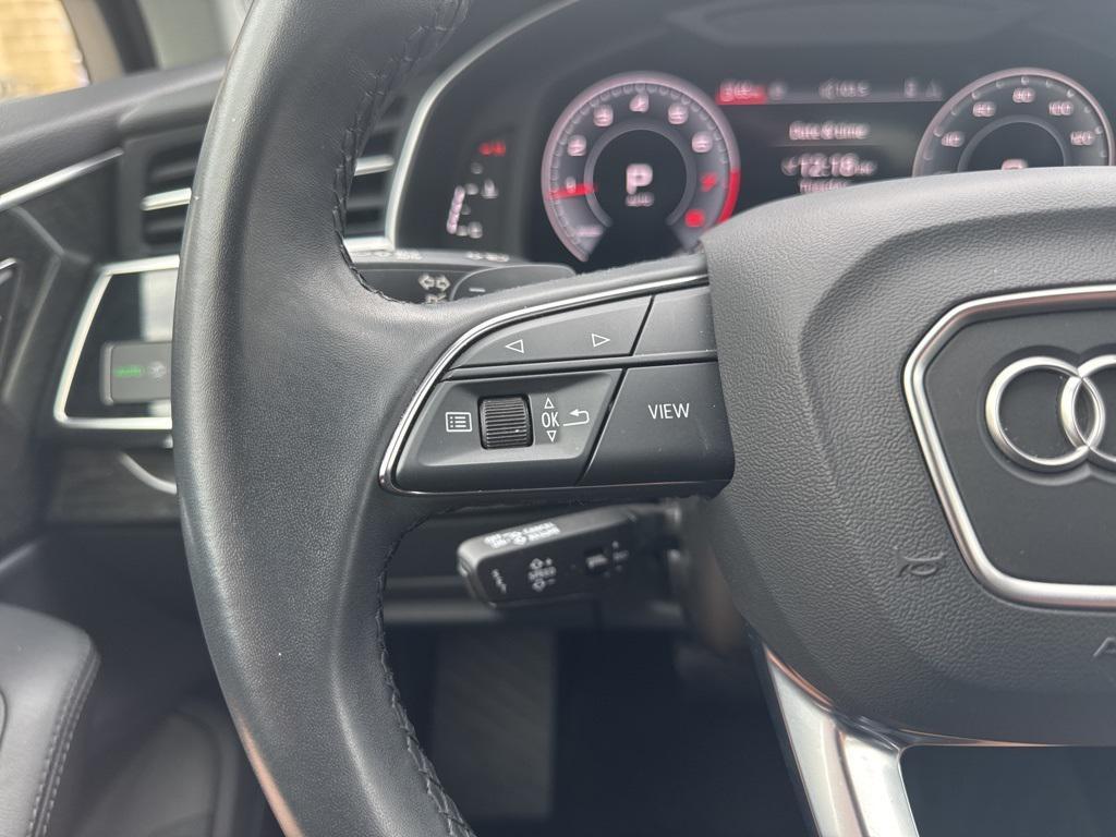 used 2024 Audi Q7 car, priced at $41,995