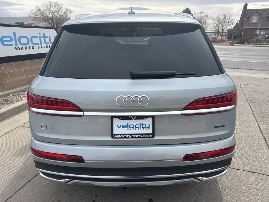 used 2024 Audi Q7 car, priced at $41,995