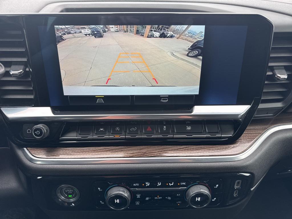 used 2024 Chevrolet Silverado 1500 car, priced at $32,995