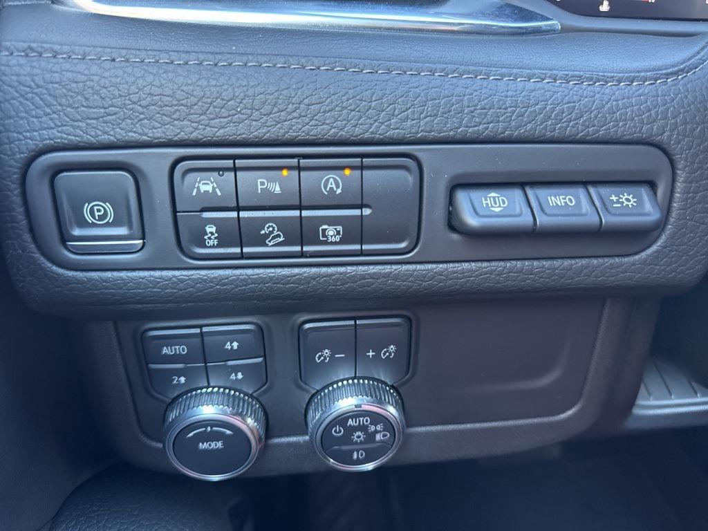 used 2023 GMC Yukon XL car, priced at $57,995