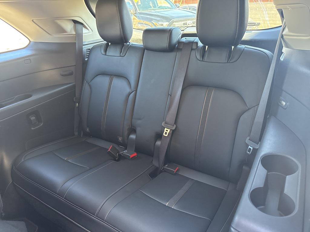 used 2024 Mazda CX-90 car, priced at $23,995