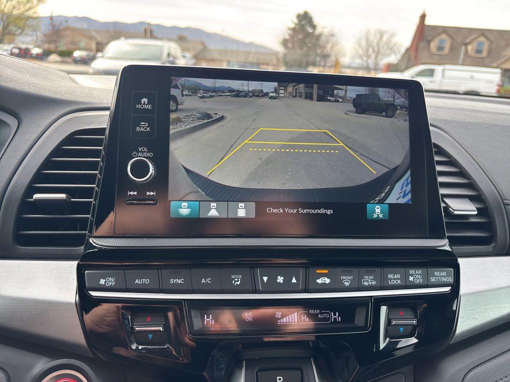 used 2025 Honda Odyssey car, priced at $38,595