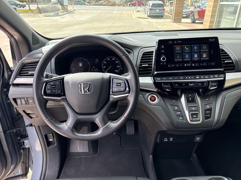 used 2025 Honda Odyssey car, priced at $37,595