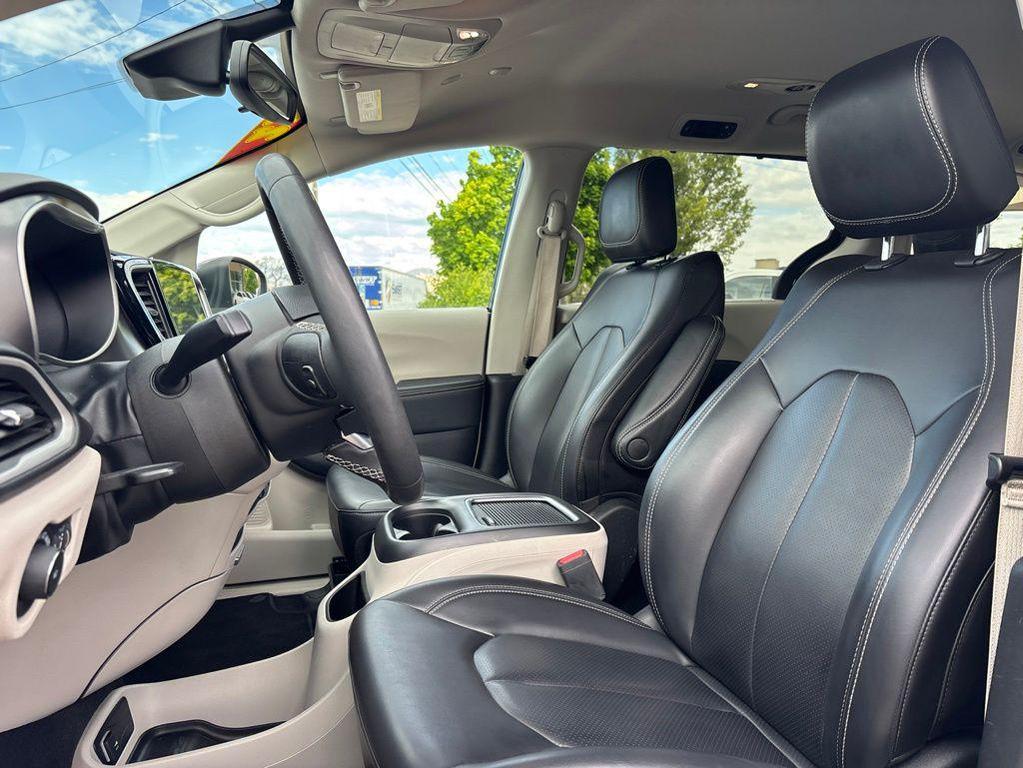 used 2023 Chrysler Pacifica car, priced at $23,494