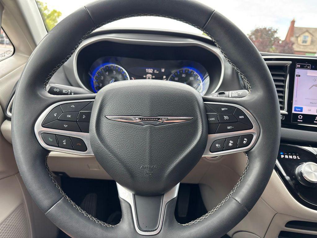 used 2023 Chrysler Pacifica car, priced at $23,494